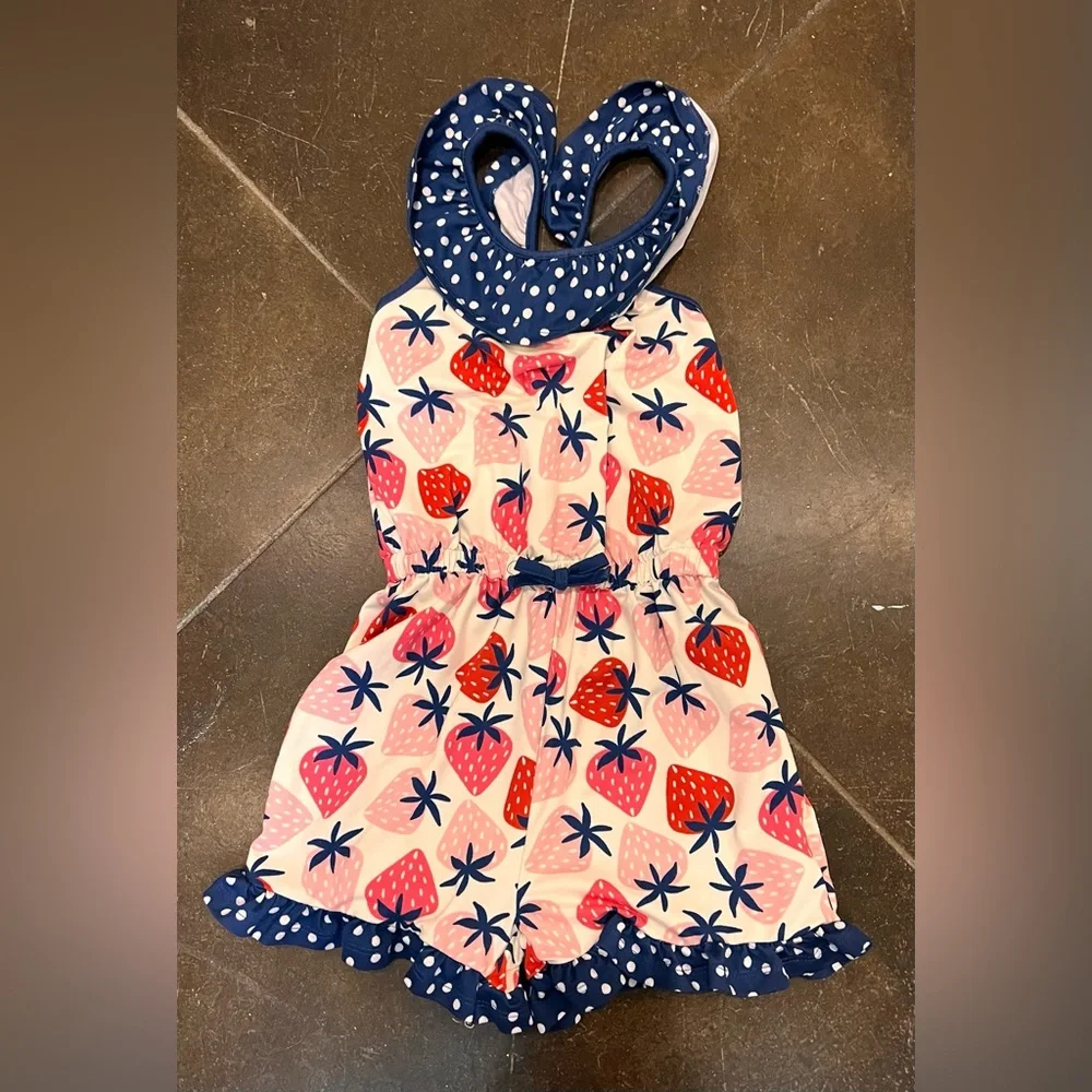 🍓Strawberry Romper🍓 - Picture 1 of 2